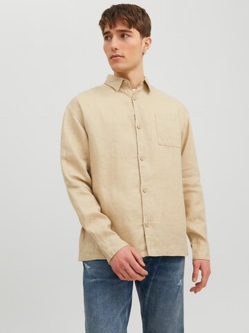 JACK & JONES Regular fit Övergångsjacka 'Matsson' i beige: framsida