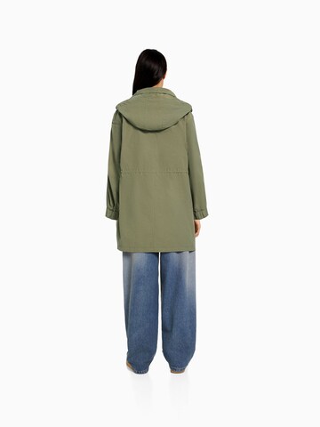 Bershka Prechodná parka - Zelená