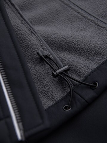 Ombre Between-season jacket in Black
