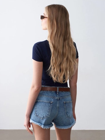 Top di Dilvin in blu
