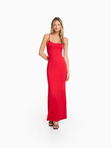 Bershka Kleid in Rot