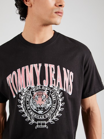 Tommy Jeans Skjorte 'VARSITY TIGER' i svart