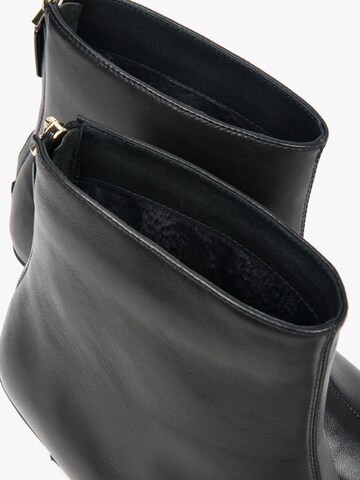 Estro Ankle Boots '819-6001'‌‌‌‌‌‌‌ in Schwarz