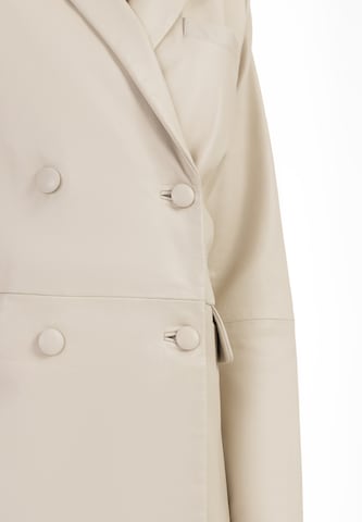 Blazer di faina in bianco