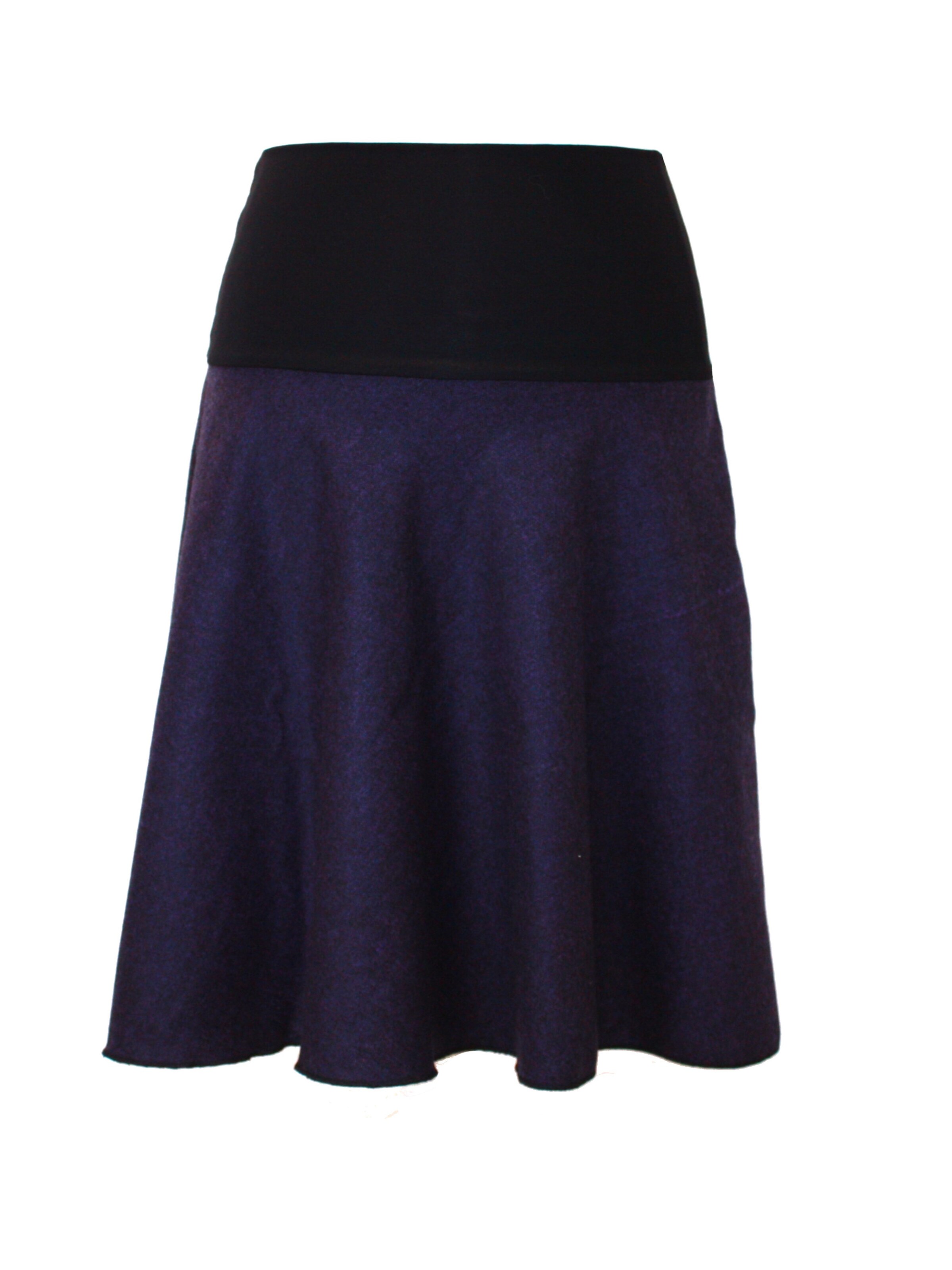 dunkle design Skirt in Purple: front