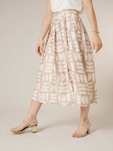 Jupe 'Elianda' Deeluxe en beige : devant