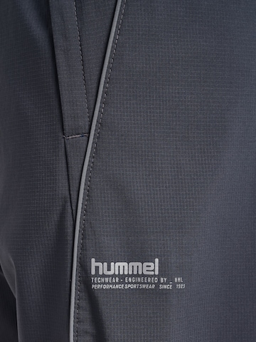 Hummel Regular Sportbroek in Grijs