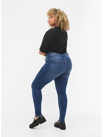 Skinny Jeans 'Amy' di Zizzi in blu