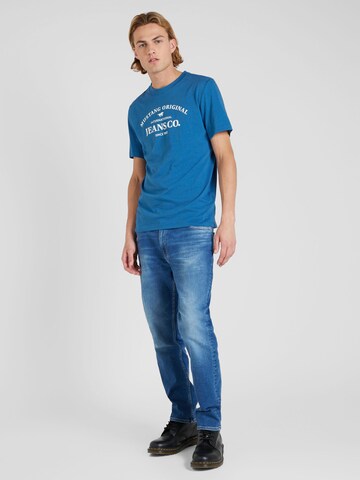 Tricou 'Austin' de la MUSTANG pe albastru