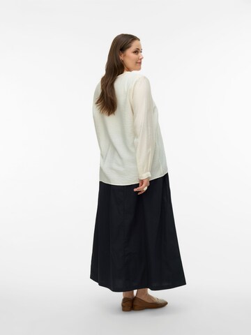 Vero Moda Curve - Blusa en blanco
