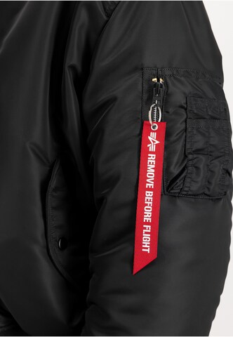 ALPHA INDUSTRIES Φθινοπωρινό και ανοιξιάτικο μπουφάν 'MA-1 Heritage' σε μαύρο