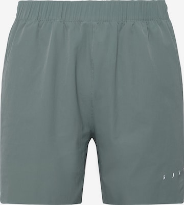 Born Shortshorts 'Torne' in Grün: Vorderseite