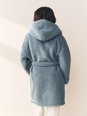 Halat de baie scurt de la Next pe albastru