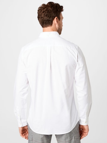 GAP Regular fit Риза в бяло