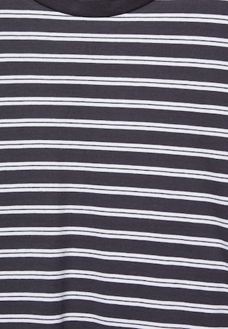 T-shirt Pull&Bear en mélange de couleurs