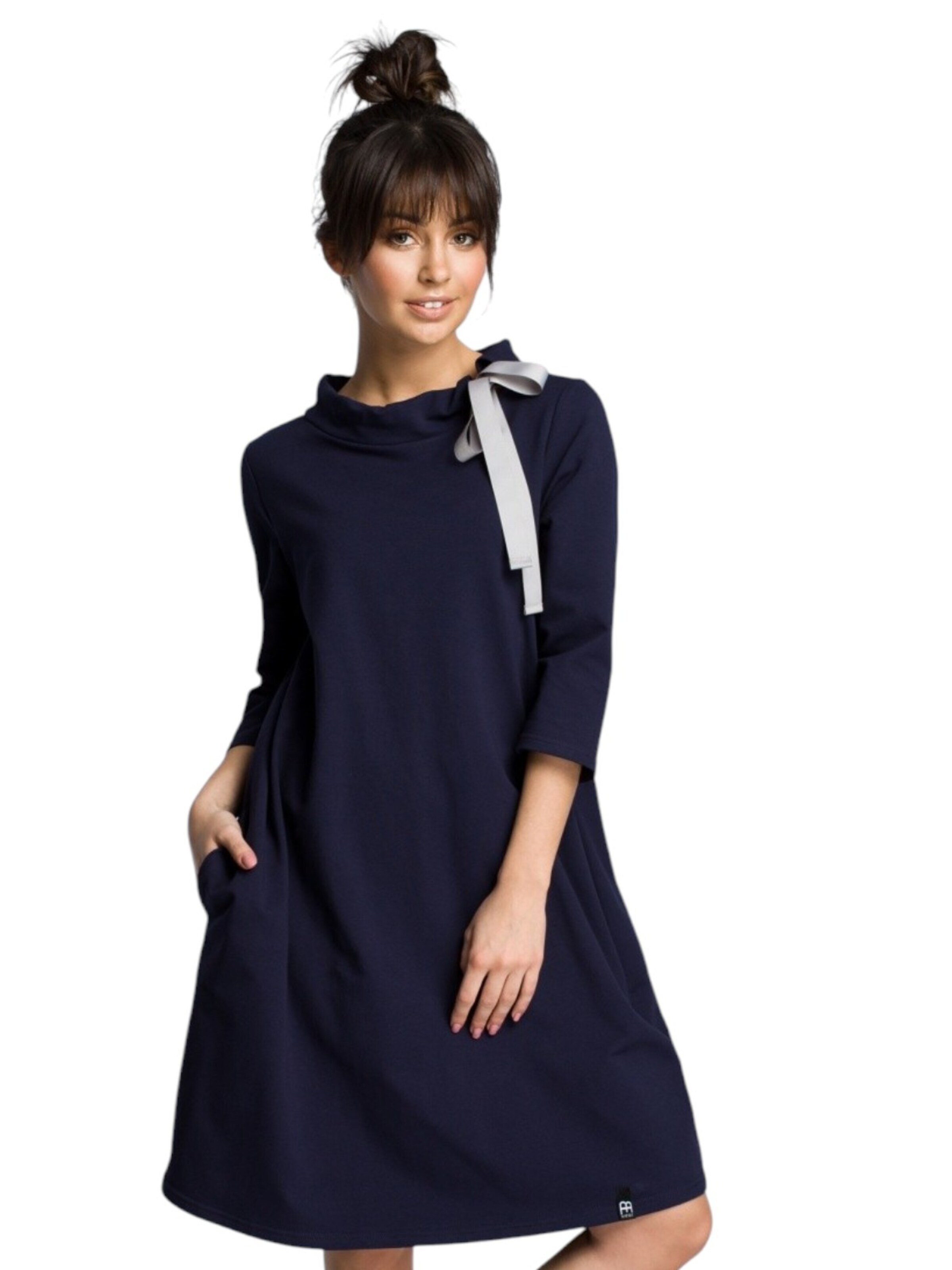 amorubi.com Kleid‌ in Blau: Vorderseite