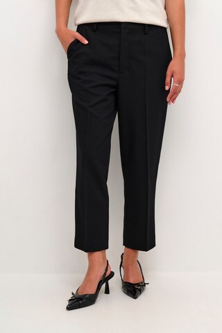 Loosefit Pantalon Kaffe en noir : devant
