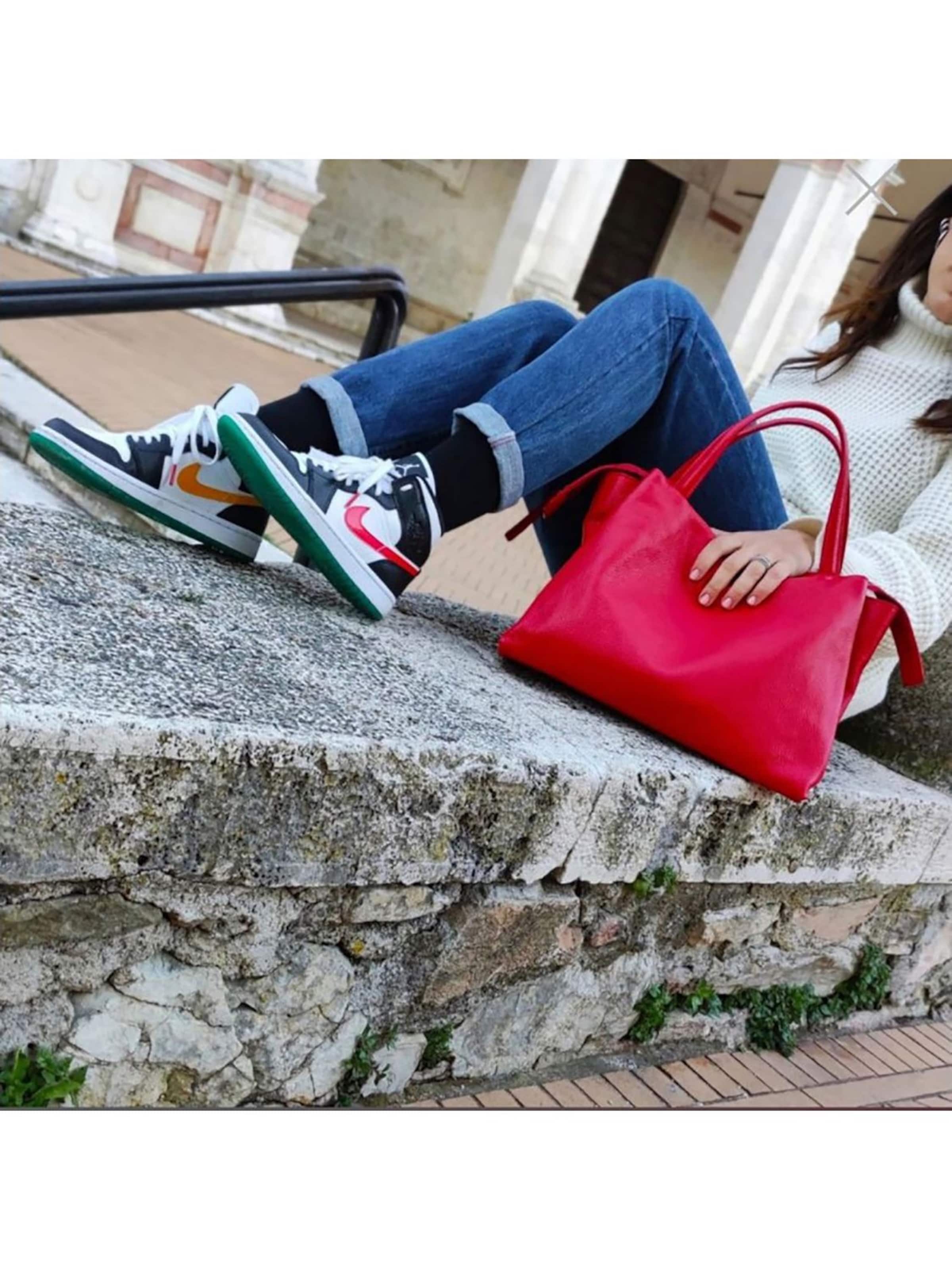 Florence Umhängetasche‌‌‌‌‌‌ in Schwarz