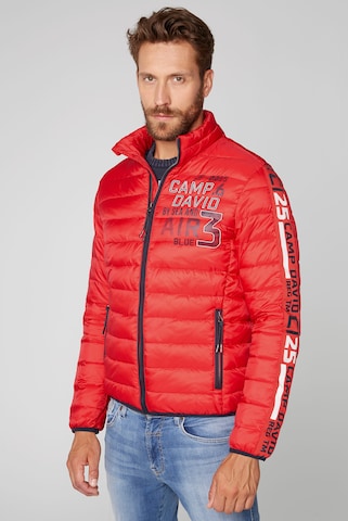 CAMP DAVID Winter Jacket in Red: front