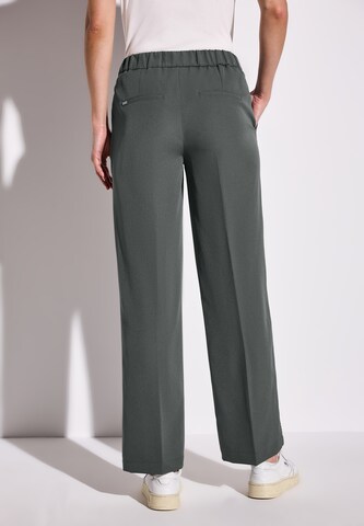 STREET ONE Loose fit Pants in Green
