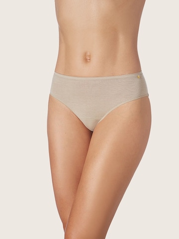 zd ZERO DEFECTS Boyshorts 'Diana soy fiber mid waist panty' in Beige: front