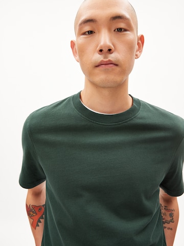 T-Shirt 'Markus' ARMEDANGELS en vert