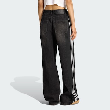 ADIDAS ORIGINALS Wide leg Jeans 'Firebird' in Zwart