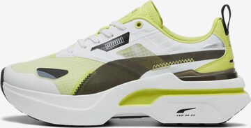 PUMA Sneakers in White: front