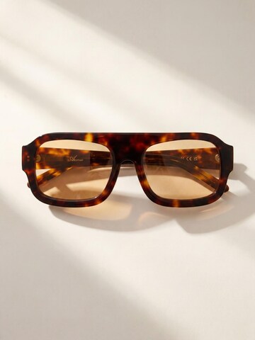ARMIE Sonnenbrille 'The Morgan'‌‌‌‌‌‌‌‌ in Braun: Vorderseite