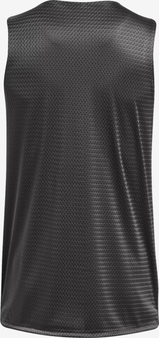 UNDER ARMOUR Funktionsshirt in Grau