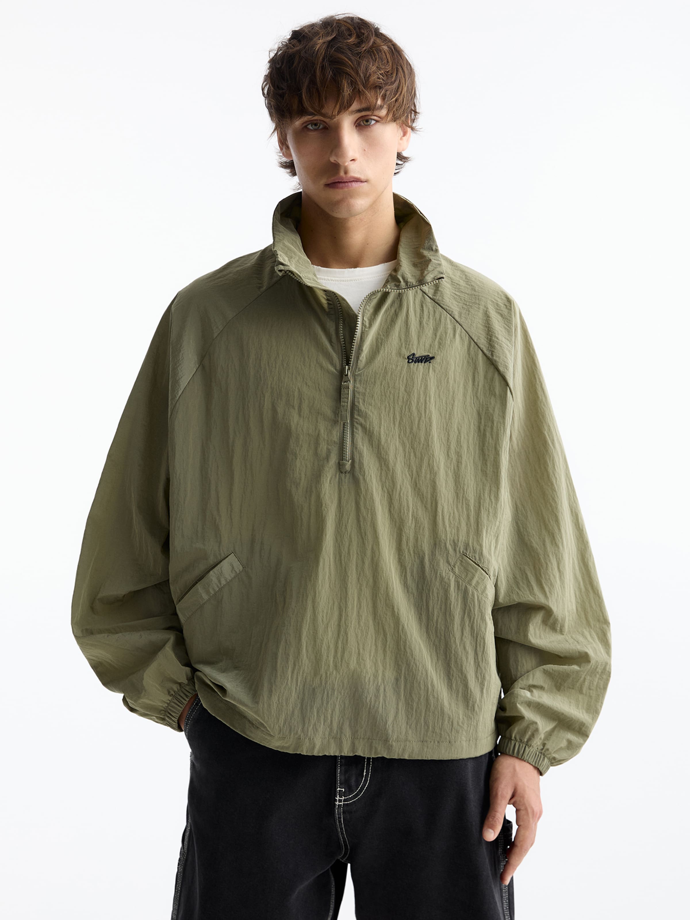 Pull Bear Between season jacket in Khaki ABOUT YOU