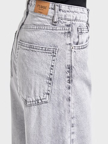 IT'S BASIC Regular Jeans 'EMMA Straight High Rise' in Grijs