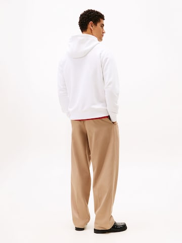 TOMMY HILFIGER Sweatshirt 'BRAND LOVE' in White