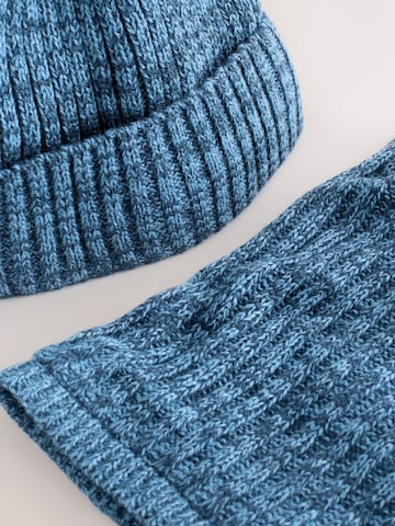 Next Set in Blue