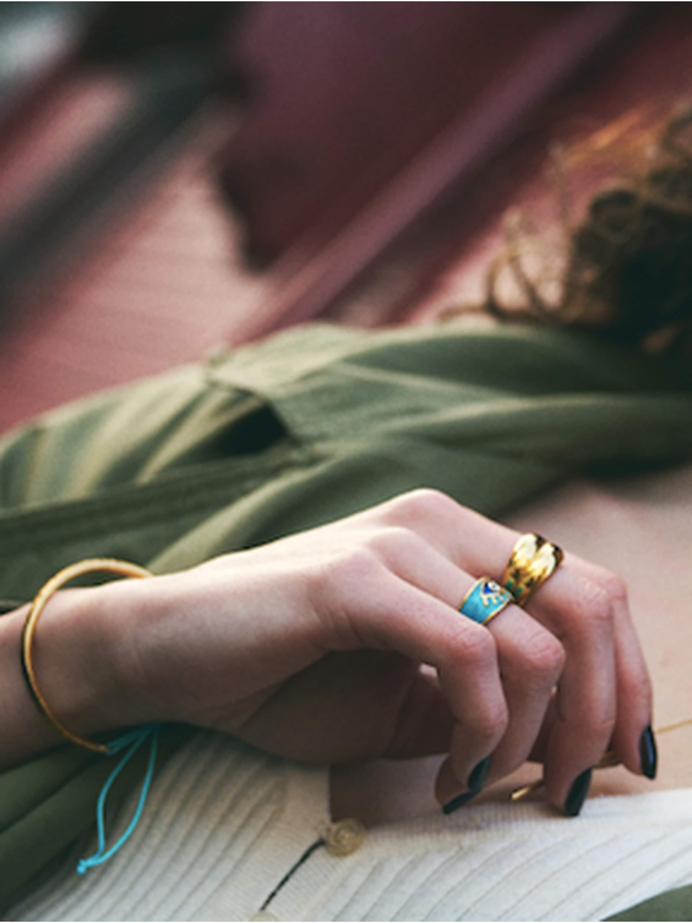 Les Reines Armbånd i guld