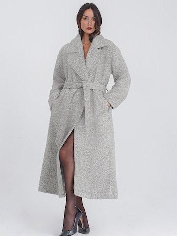 FRESHLIONS Between-Seasons Coat 'Dana' in Grey: front