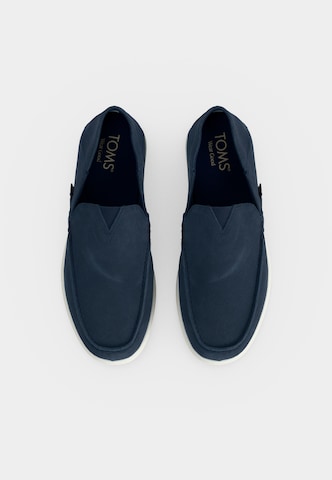 Chaussure basse 'Legacy' TOMS en bleu