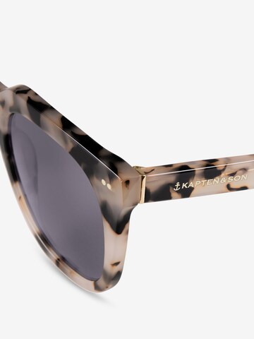 Kapten & Son Sunglasses 'Florence Sand Tortoise Black' in Black