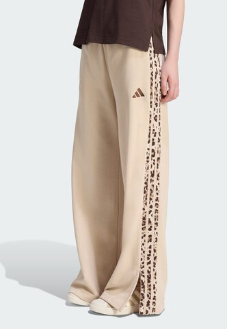 Wide Leg Pantalon de sport 'Seasonal Essentials' ADIDAS SPORTSWEAR en beige : devant