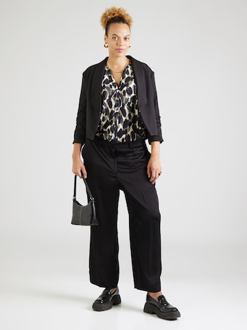 Vero Moda Curve Blouse 'VMCFANINI' in Green