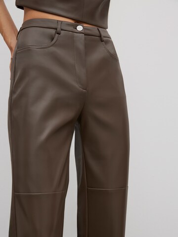 RÆRE by Lorena Rae Boot cut Pants in Brown