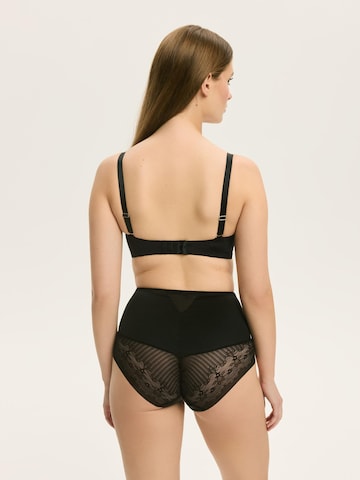 ESOTIQ - Push-up Sujetador 'Push-up-BH Raffen, Plunge-Dekolleté, Balconette-Cups 65B' en negro