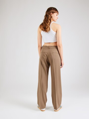 Soft Rebels Loose fit Pleated Pants 'Vilja' in Brown