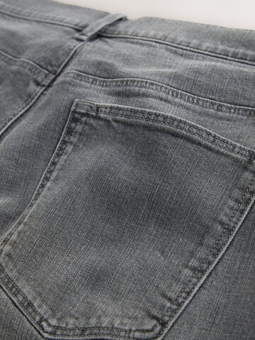 Next Normální Džíny – šedá