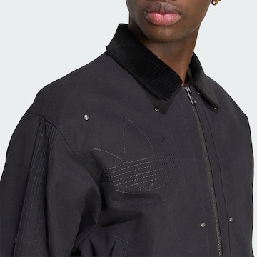 ADIDAS ORIGINALS - Casaco meia-estação 'Premium Essentials' em preto