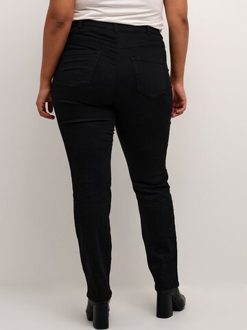 KAFFE CURVE Slimfit Jeans 'Willa' in Schwarz