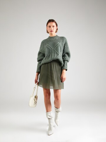 Guido Maria Kretschmer Women Sweater 'Pernilla' in Green