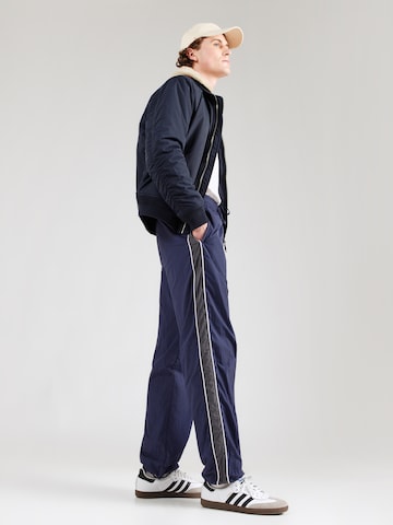 mėlyna HOLLISTER Laisvas Kelnės