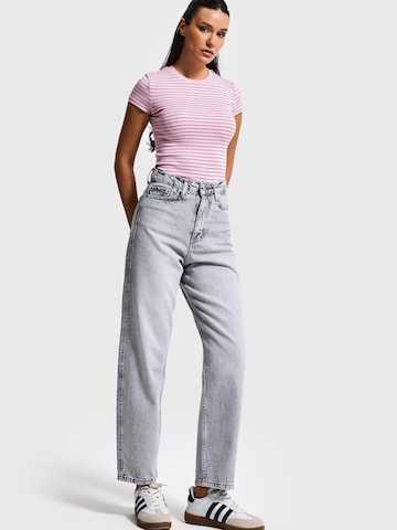 Loosefit Jean 'JUNE RELAXED MID RISE JEANS' IT'S BASIC en gris