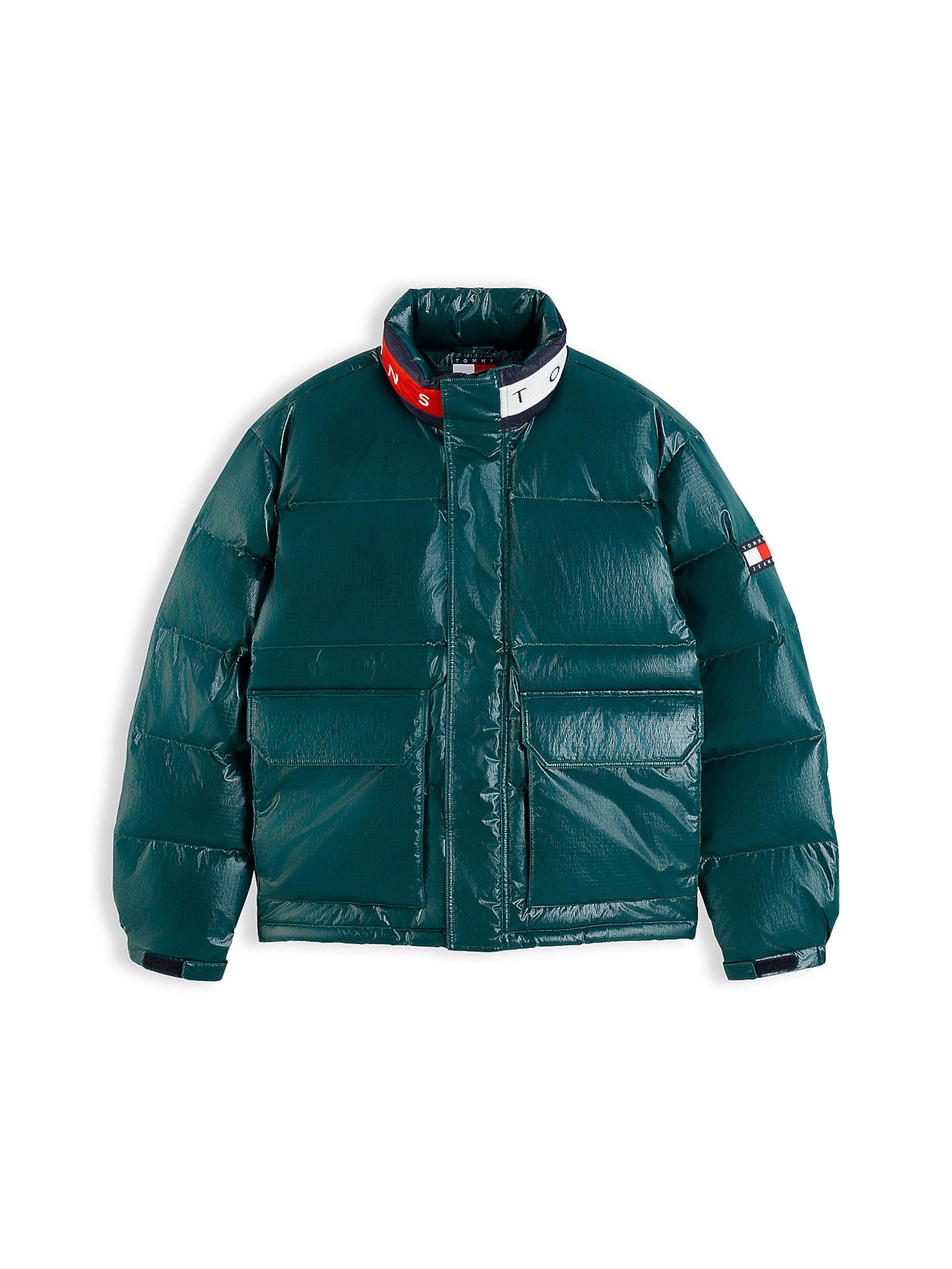 Geacă de iarnă de la Tommy Jeans pe verde: față